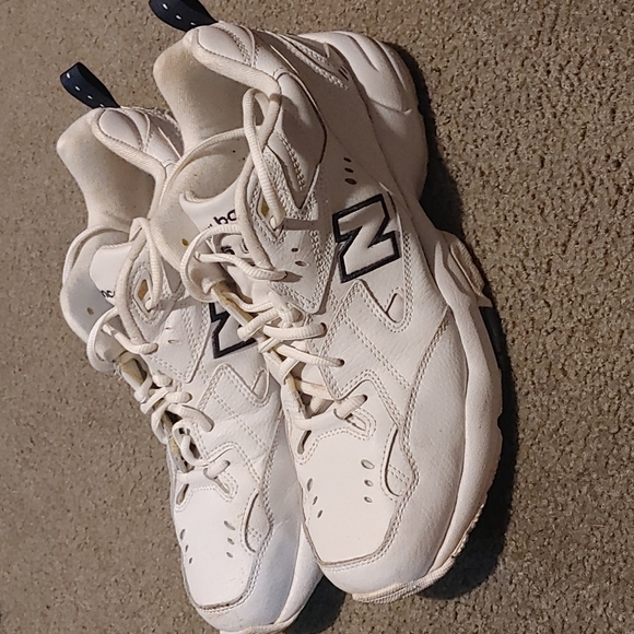 New Balance 608 - Picture 1 of 3